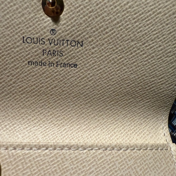 LV demier Azur key holder - Picture 5 of 11